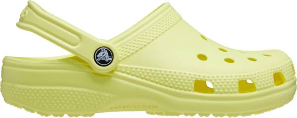 curbside pickup crocs