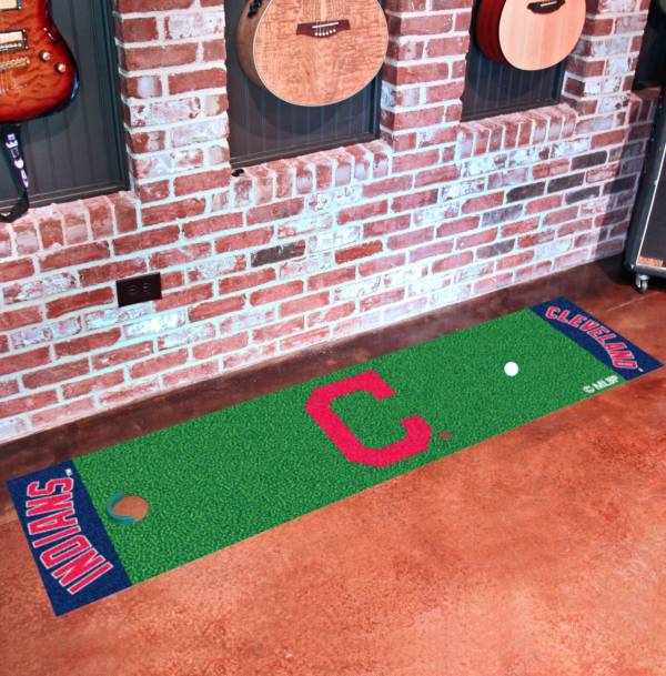 FANMATS Cleveland Indians Putting Mat