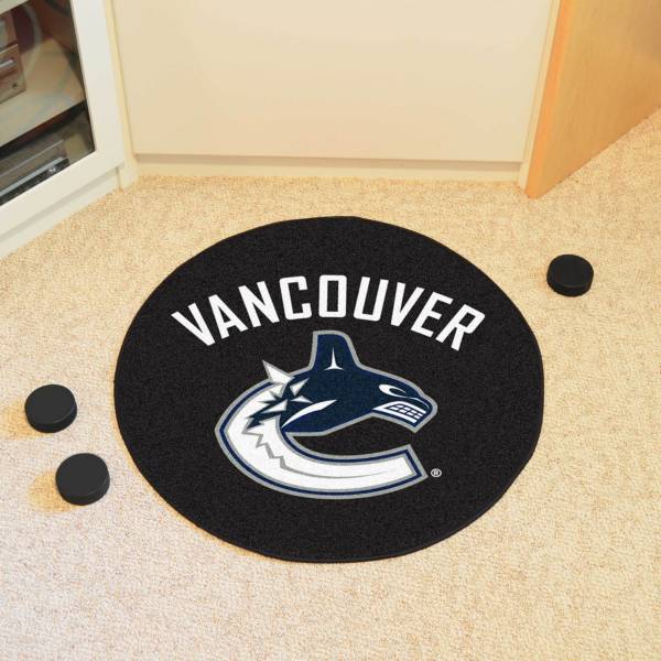 FANMATS Vancouver Canucks Puck Mat