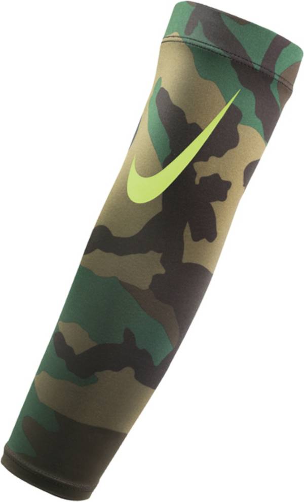 Nike Adult Pro Dri-FIT 3.0 Arm Shiver product image