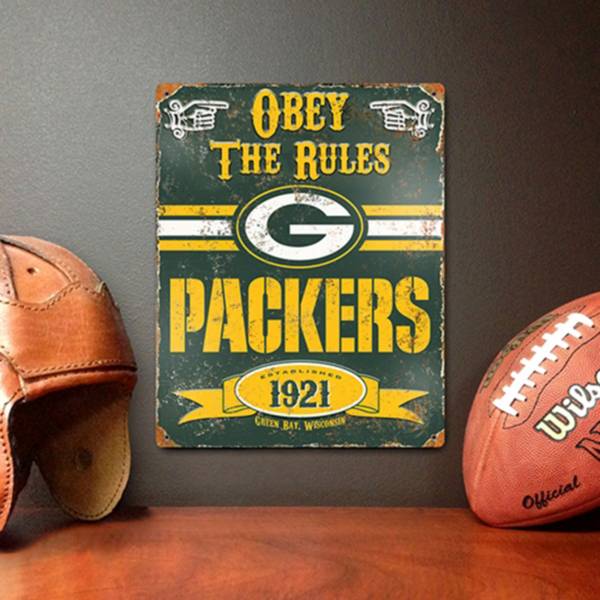 Party Animal Green Bay Packers Embossed Metal Sign