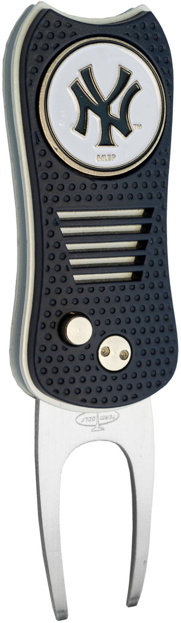 Team Golf New York Yankees Switchfix Divot Tool