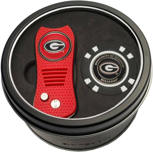 Team Golf Georgia Bulldogs Switchfix Divot Tool and Poker Chip Ball Marker Set