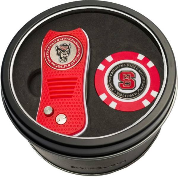 Team Golf NC State Wolfpack Switchfix Divot Tool and Poker Chip Ball Marker Set product image