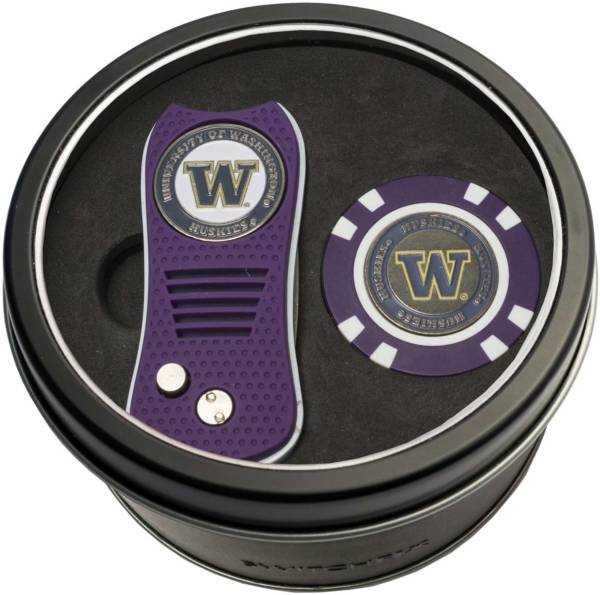 Team Golf Washington Huskies Switchfix Divot Tool and Poker Chip Ball Marker Set