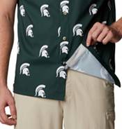 Columbia Men's Michigan State Spartans Green Super Slack Tide Button Down Shirt product image