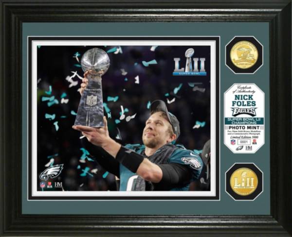 Highland Mint Super Bowl LII Champions Philadelphia Eagles Trophy Bronze Coin Photo Mint