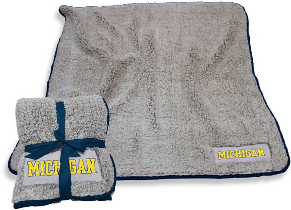 Michigan Wolverines 50'' x 60'' Frosty Fleece Blanket