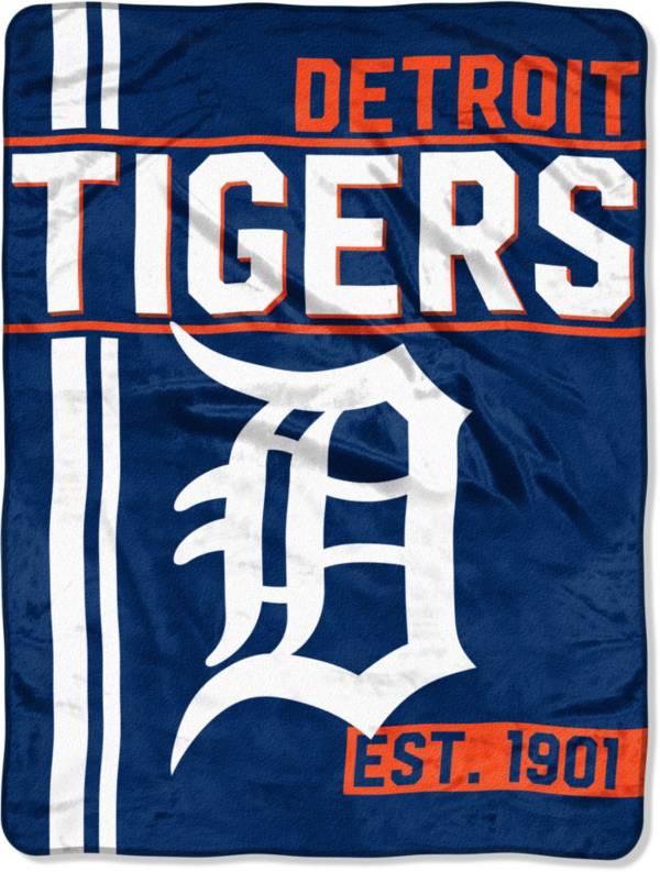 TheNorthwest Detroit Tigers 46'' x 60'' Walk Off Micro Raschel Throw