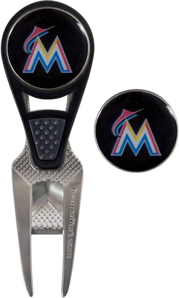 Team Effort Miami Marlins CVX Divot Tool and Ball Marker Set