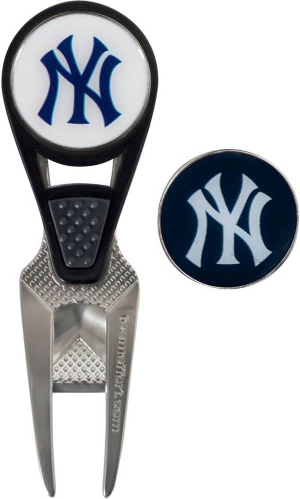 Team Effort New York Yankees CVX Divot Tool and Ball Marker Set product image