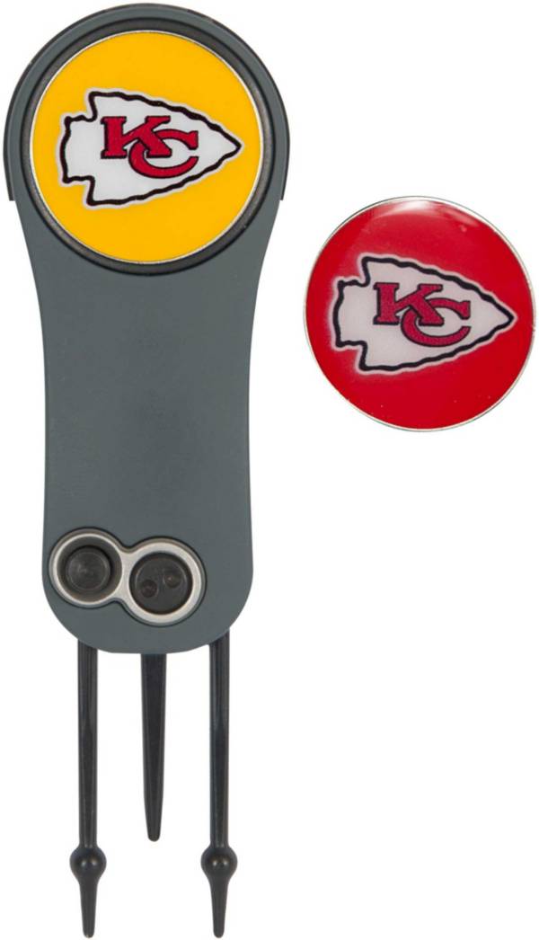 Team Effort Kansas City Chiefs Switchblade Divot Tool and Ball Marker Set product image