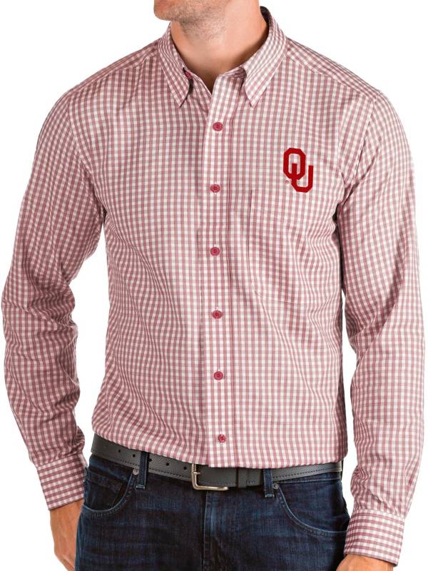 Antigua Men's Oklahoma Sooners Crimson Structure Button Down Long Sleeve Shirt