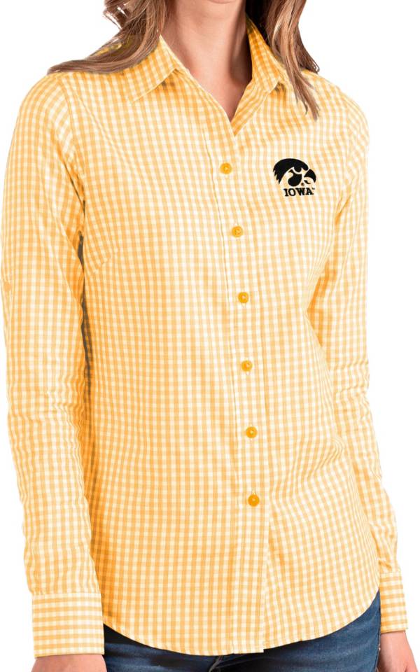 Antigua Women's Iowa Hawkeyes Gold Structure Button Down Long Sleeve Shirt