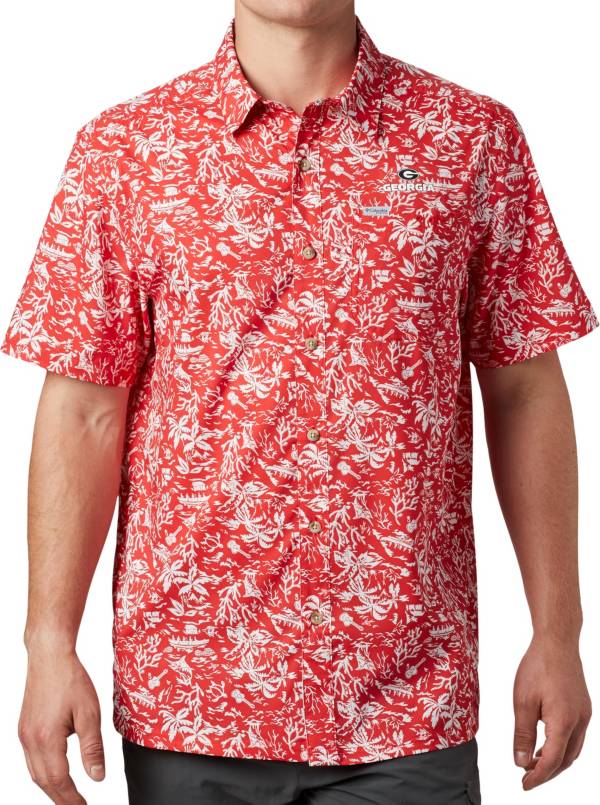 Columbia Men's Georgia Bulldogs Red Super Slack Tide Button-Down Shirt