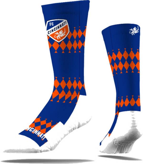 Strideline FC Cincinnati Royal Crew Socks product image