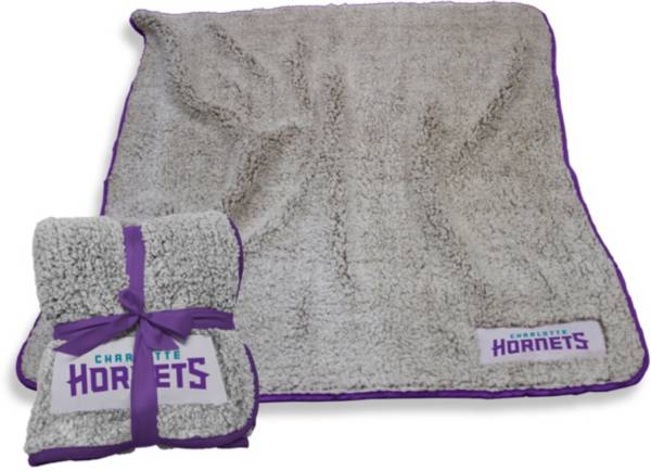 Charlotte Hornets 50'' x 60'' Frosty Fleece Blanket