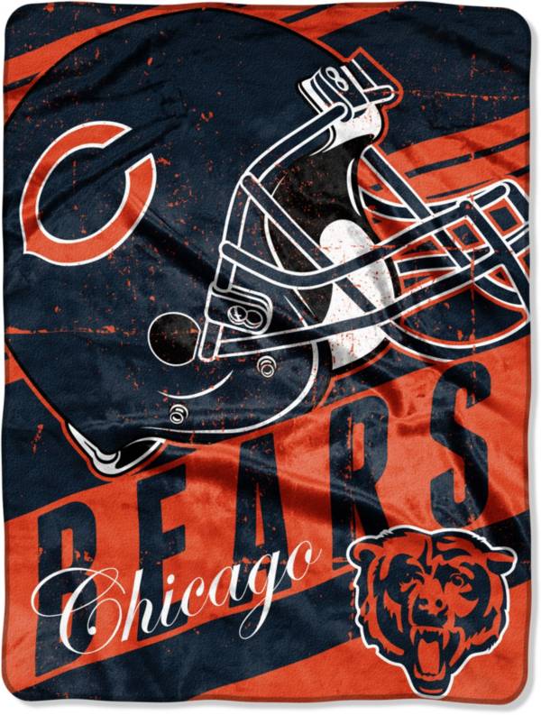 TheNorthwest Chicago Bears 50'' x 60'' Slant Blanket