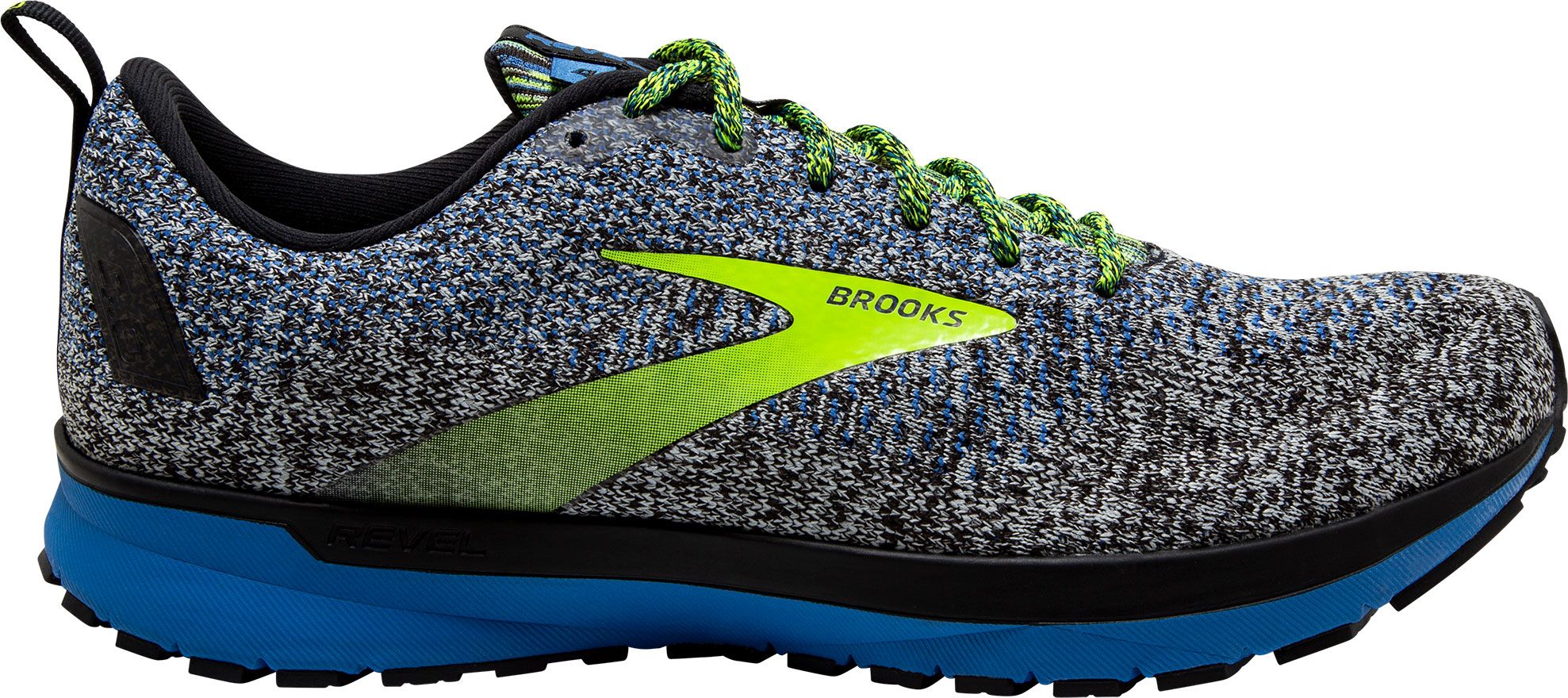 brooks revel 3 running shoes