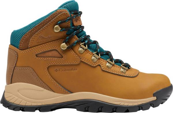 Columbia Women's Newton Ridge Plus Waterproof Hiking Boots