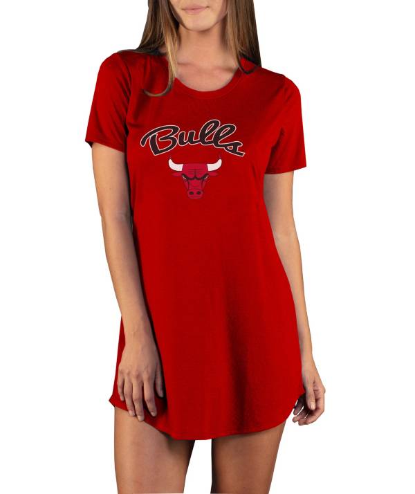 Concepts Sport Women's Chicago Bulls Marathon Red Night T-Shirt product image
