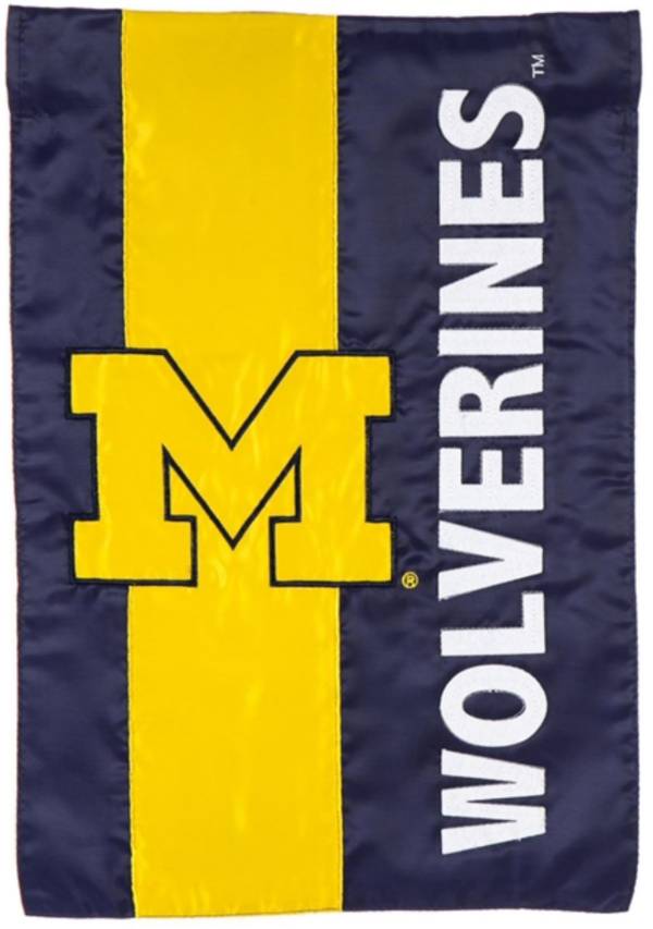 Evergreen Michigan Wolverines Embellish Garden Flag