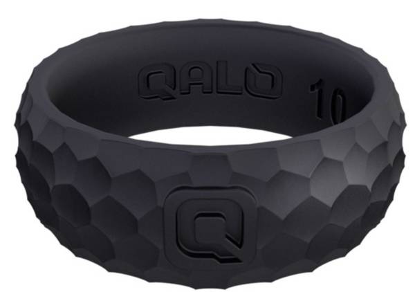 Qalo Men's Metallic Forged Silicone Ring product image