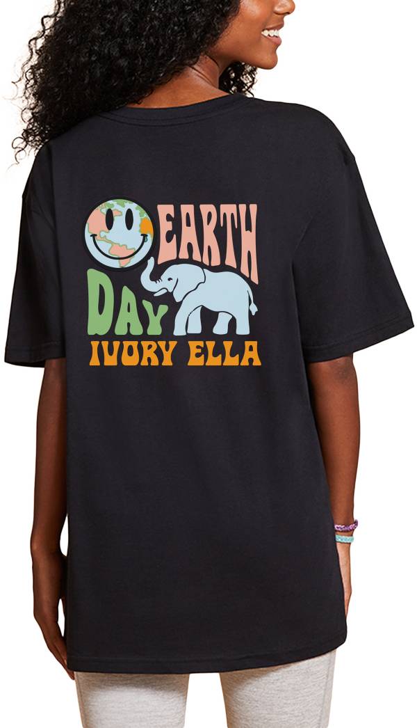 Ivory Ella Women's Earth Day Oversized T-Shirt