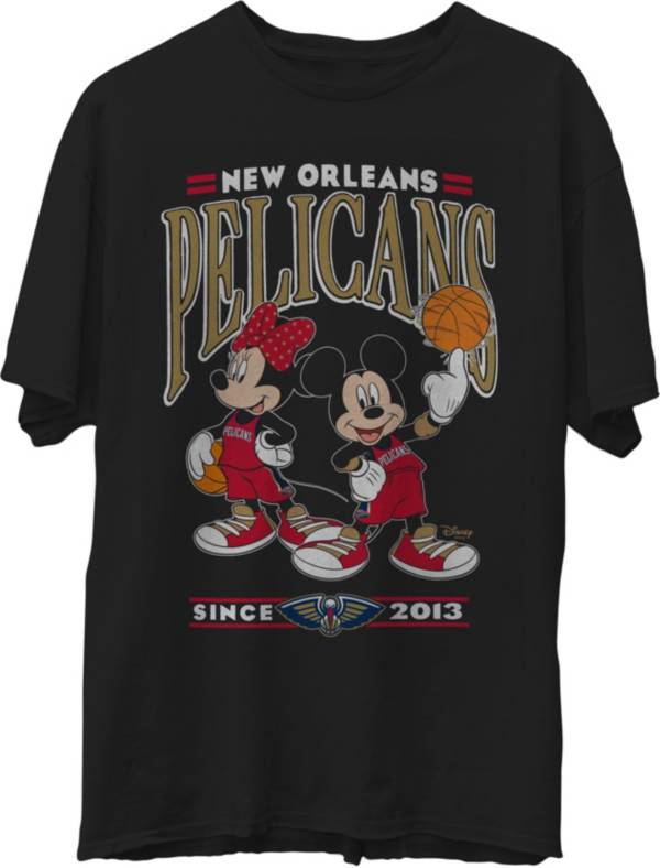 Junk Food Men's New Orleans Pelicans Disney Vintage Minnie & Mickey Black T-Shirt