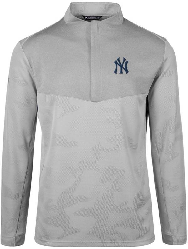 Levelwear Men's New York Yankees Grey Log Quarter-Zip Long Sleeve T-Shirt product image