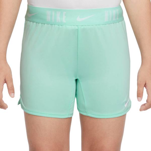 Nike Girls' Trophy 6” Shorts