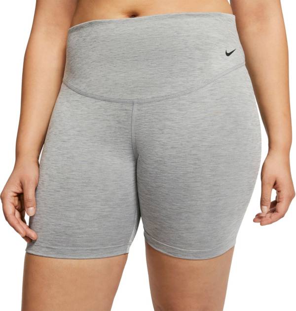 Nike Women's Plus Size 7” Shorts