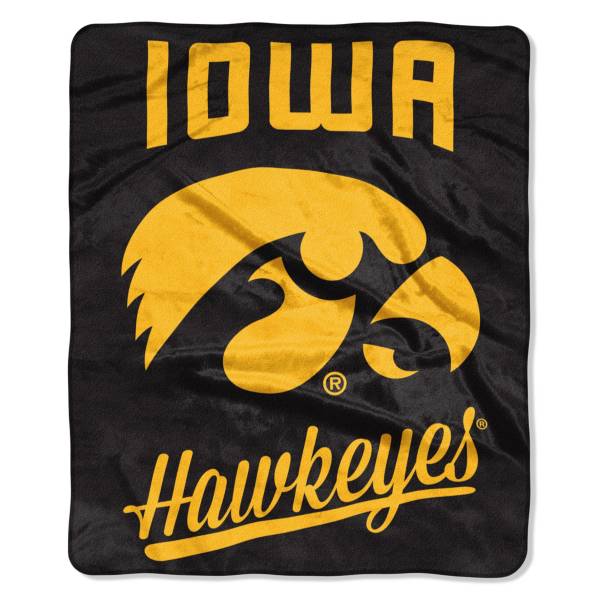 Iowa Hawkeyes 50'' x 60'' Alumni Raschel