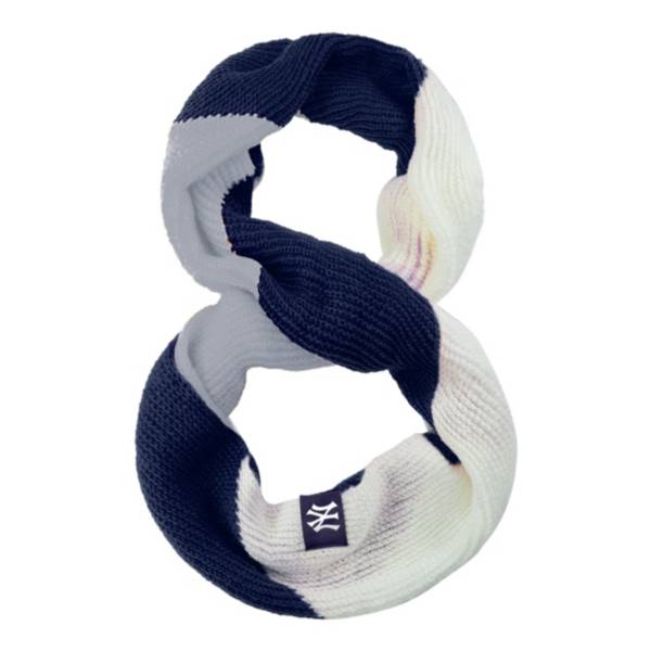 FOCO New York Yankees Scarf