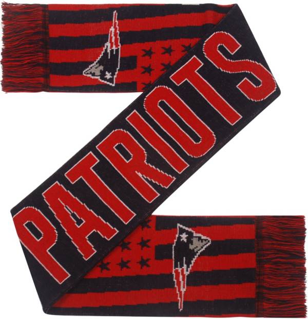 FOCO New England Patriots Reversible Scarf