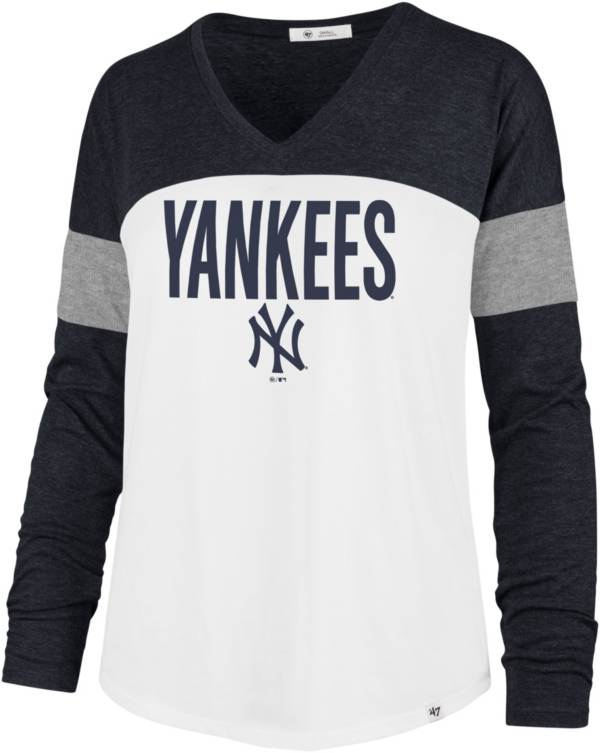 '47 Women's New York Yankees White Axel Long Sleeve T-Shirt