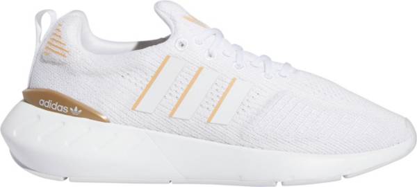 adidas Women's Swift Run 22 Shoes