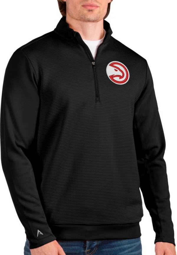 Antigua Men's Atlanta Hawks Black Odyssey Quarter-Zip Pullover