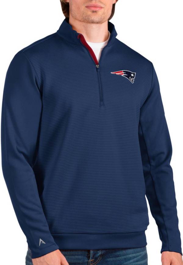 Antigua Men's New England Patriots Vanquish Navy Quarter-Zip Pullover