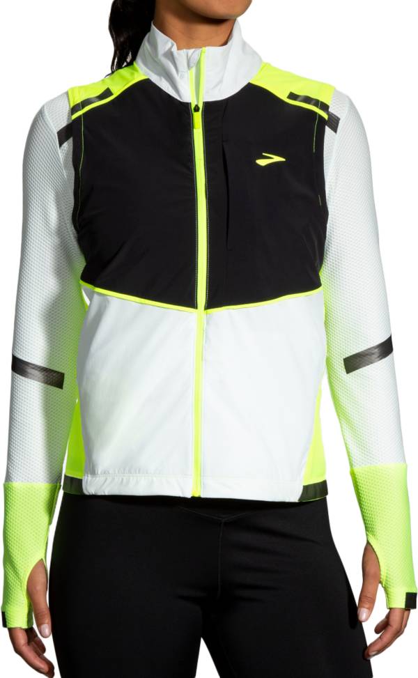 Brooks Women's Run Visible Carbonite Vest product image