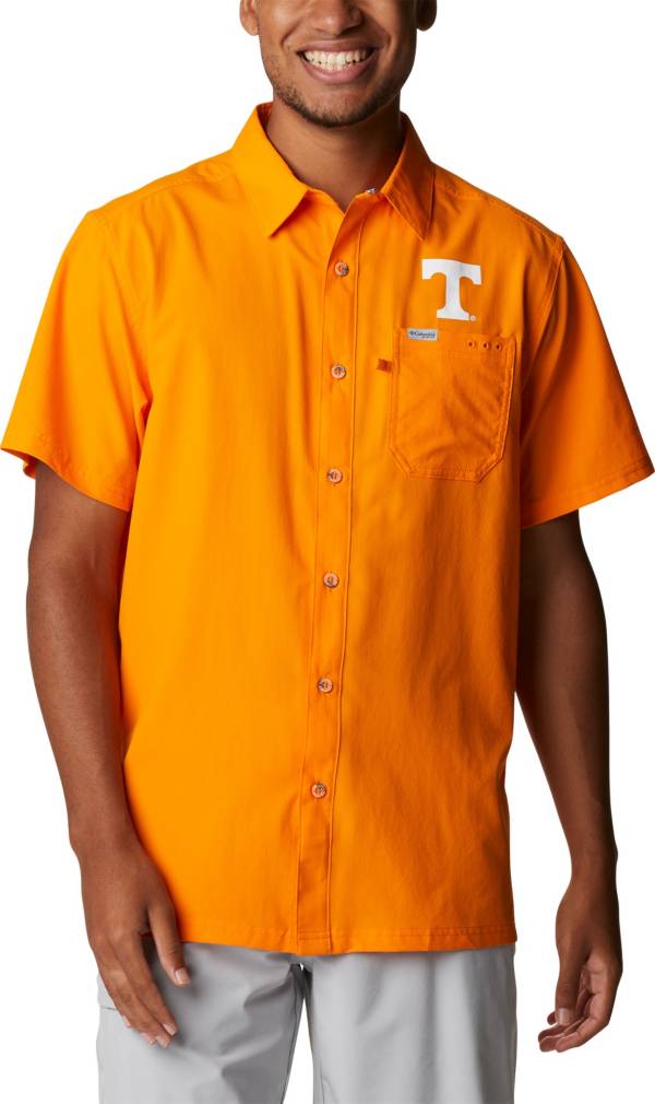 Columbia Men's Tennessee Volunteers Tennessee Orange Slack Tide Button-Down Shirt