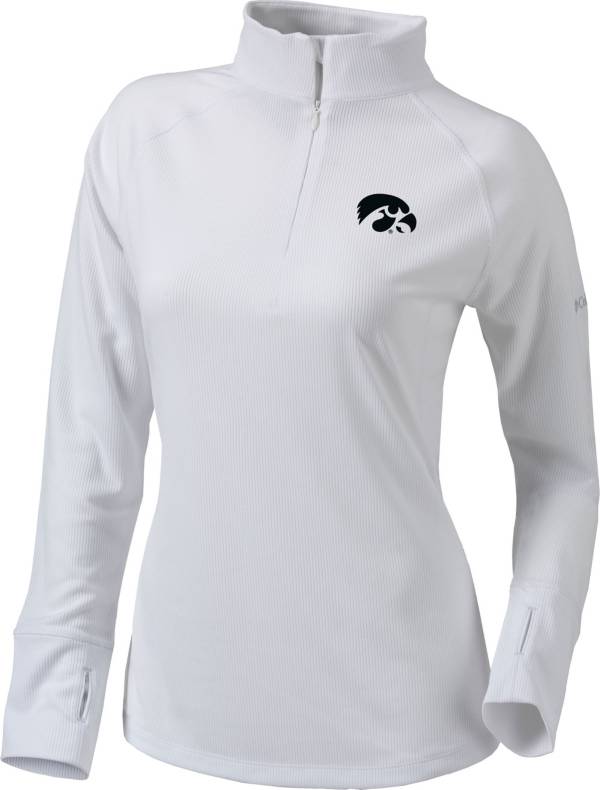 Columbia Women's Iowa Hawkeyes White Flop Shot Half-Zip Pullover Shirt