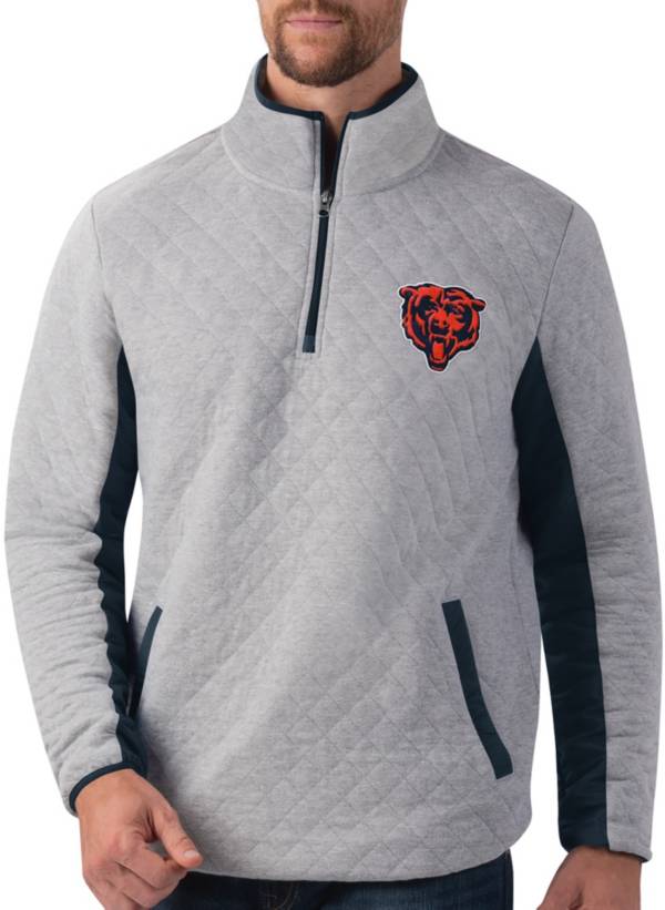 G-III Men's Chicago Bears Slugger Quilt Grey Half-Zip Pullover