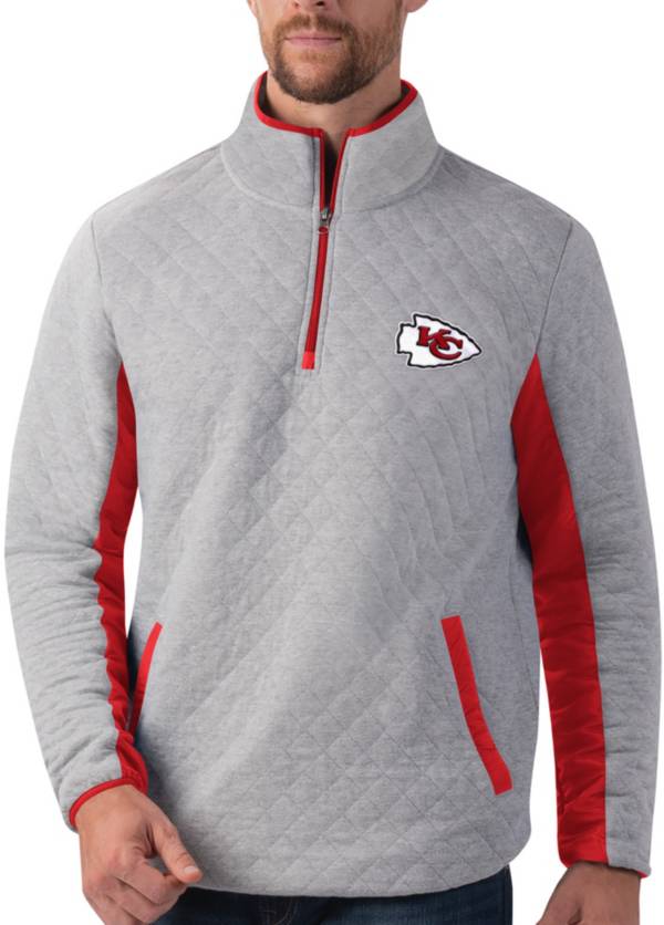 G-III Men's Kansas City Chiefs Slugger Quilt Grey Half-Zip Pullover