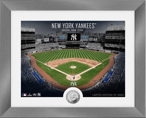 Highland Mint New York Yankees Art Deco Silver Coin Photo Mint