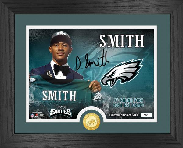 Highland Mint Philadelphia Eagles Devonta Smith Bronze Coin Photo