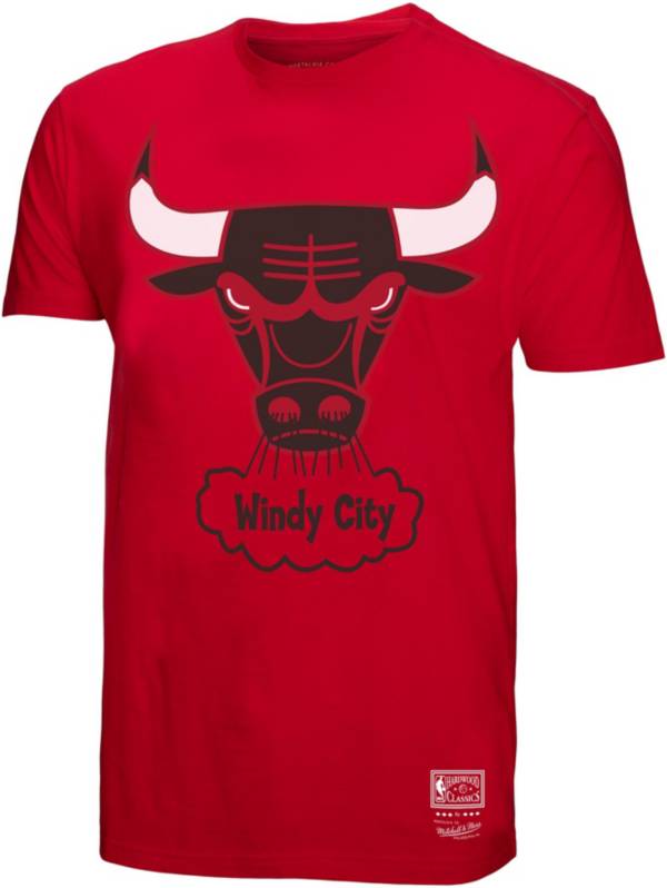 Mitchell & Ness Men's Chicago Bulls Red Logo T-Shirt