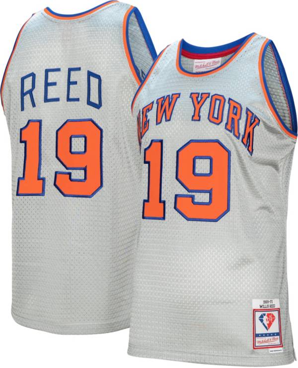 Mitchell & Ness Men's 1969 New York Knicks Willis Reed #19 NBA 75th Anniversary Silver Swingman Jersey