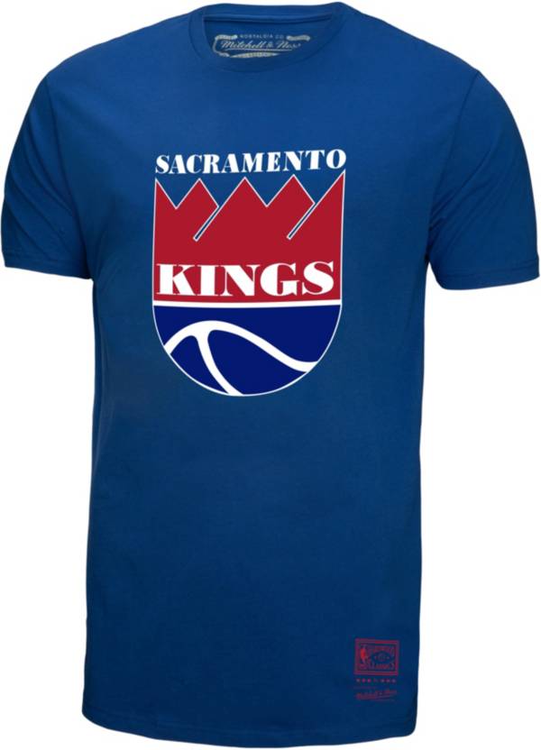 Mitchell & Ness Men's Sacramento Kings Royal Logo T-Shirt