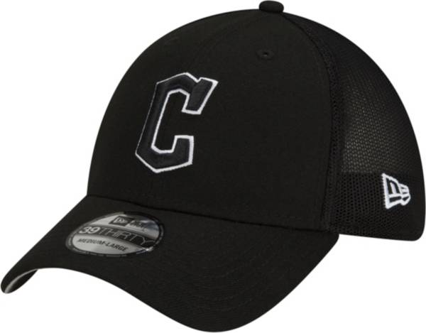 New Era Men's Cleveland Guardians Black 39Thirty Stretch Fit Hat